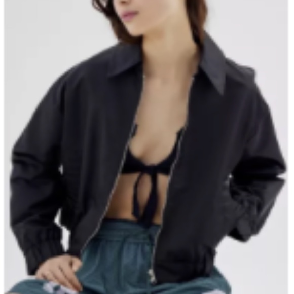 Nylon bomber jacket from UO - Picture 7 of 7